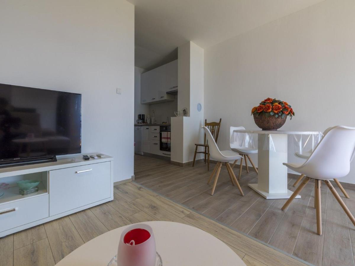 Apartment Vedry 茨里克韦尼察 外观 照片